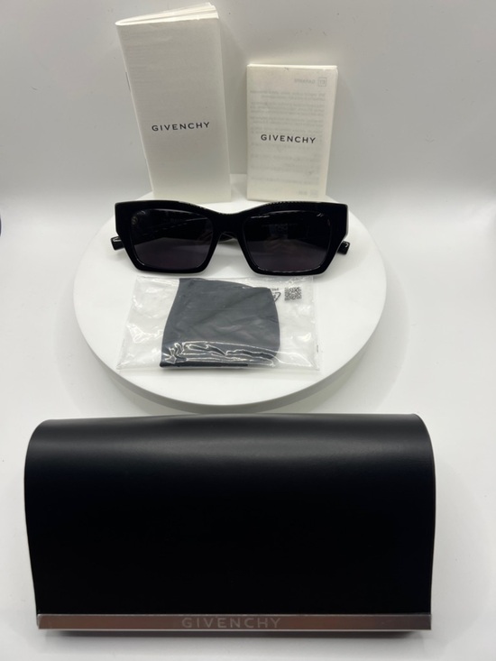 Givenchy Black Oversized Rectangular Sunglasses w/ Rhinestone Embellished Temple main image 8